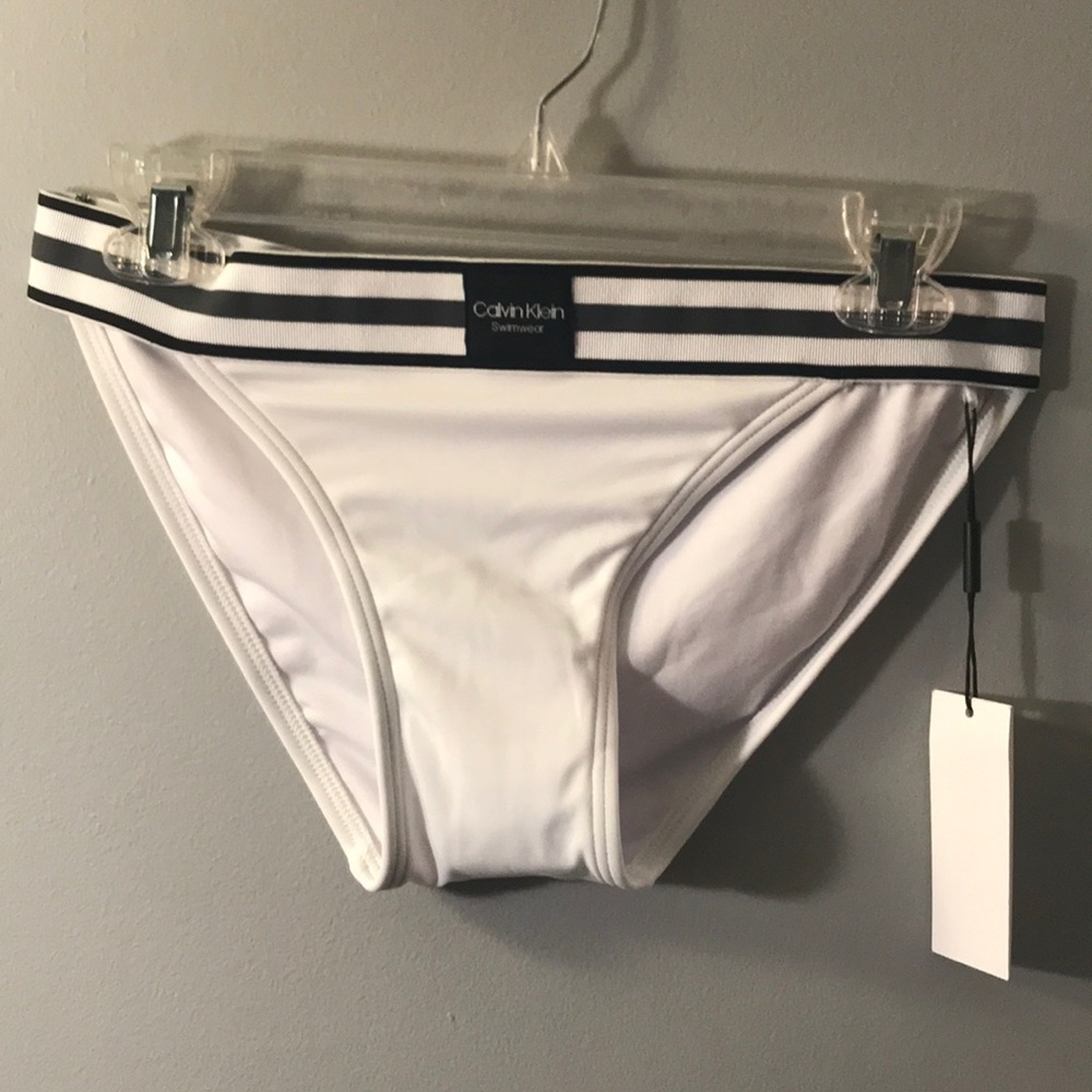 calvin klein swimsuit bottoms, size small